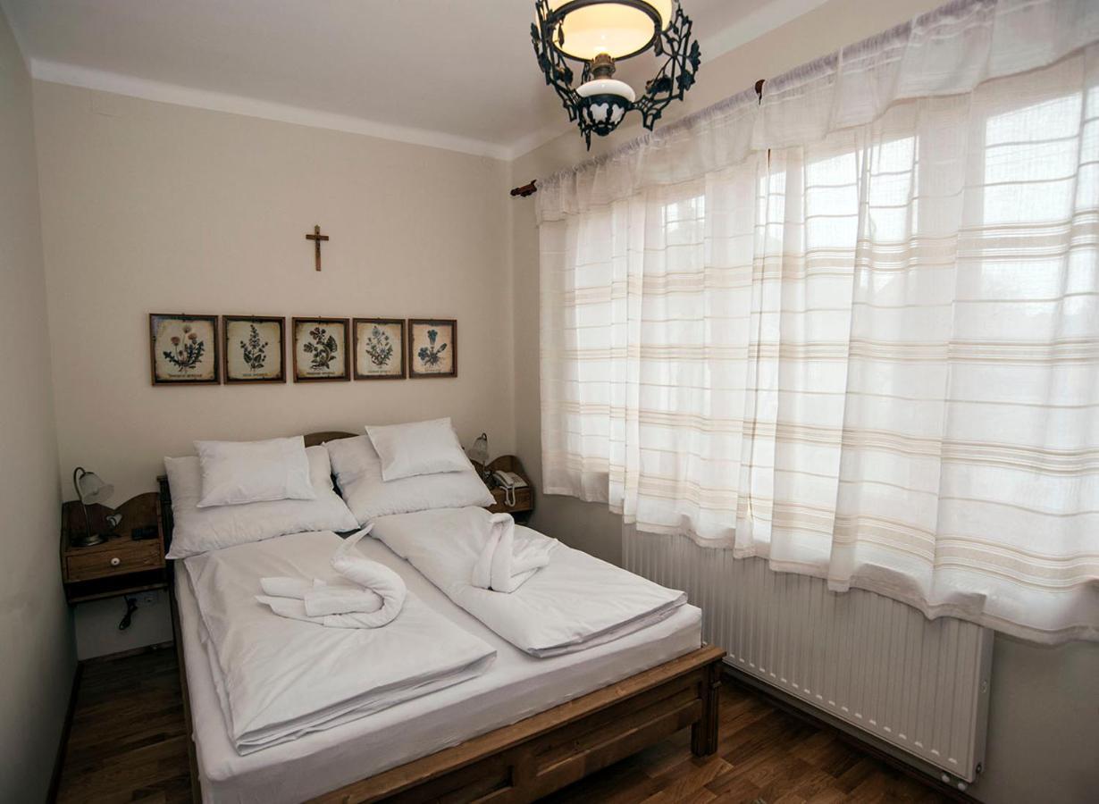 לינה וארוחת בוקר מאקו Szent Gellert Borhaz Es Vendegfogado מראה חיצוני תמונה
